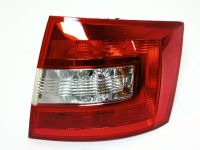 R�ckleuchte rechts <br>SKODA RAPID SPACEBACK (NH1) 1.2 TSI