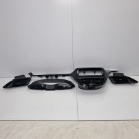 Verkleidung Armaturenbrett Luftd?sen Klavierlack<br>PEUGEOT 208 I (CA, CC) 1.0 VTI