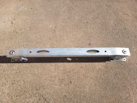 Sto?stangentr?ger hinten <br>FORD TRANSIT CUSTOM V710 BUS (NXN) 2.0 ECOBLU